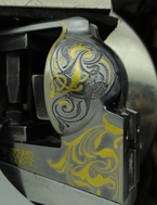 DHG1 engraving the frame - Leonard Francolini